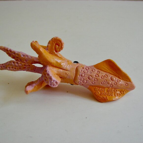 Safari Ltd Animals Marine Ocean Blue Whale Squid Bull Shark Tooth White Shark - Picture 5 of 15